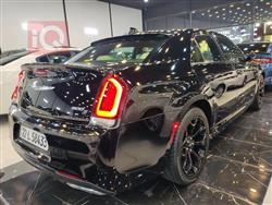 كرايسلر 300